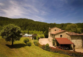 Il Mulino - beautiful, family-friendly Tuscan villa with fenced pool